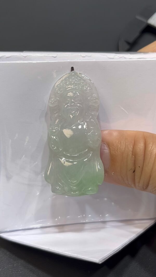 翡翠文財神吊墜｜細膩玉質 × 微透綠意 × 小巧精緻 × 女士性價比之選｜招財翡翠推薦 #734 - Image 4