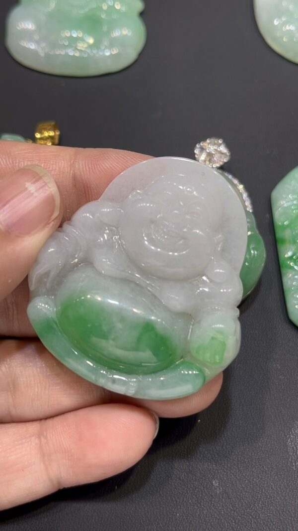 翡翠佛公吊墜｜ 一抹翠綠 × 盤腿持珠造型 × 大器守護精品｜翡翠推薦 #778 - Image 5