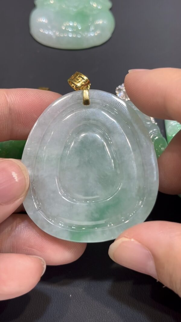 翡翠黃財神吊墜｜招財進寶 × 18K黃金扣鑲嵌 × 守護財運 × 吉祥精品推薦｜翡翠推薦 #780 - Image 7